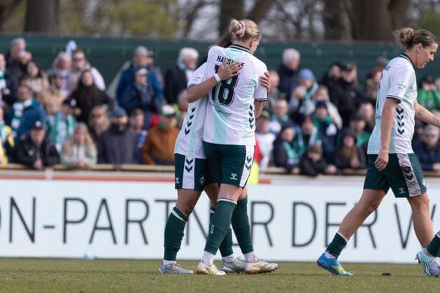 Deutschland: Fußball Google Pixel Frauen- Bundesliga 2025 26, 22. Spieltag - SV Werder Bremen vs SGS Essen - Weserstadion Platz 11 (Bremen): Lina Hausicke (SV Werder Bremen, 18) Jubel, Emotionen, Freude Copyright: xAylinxKreutzsteinx