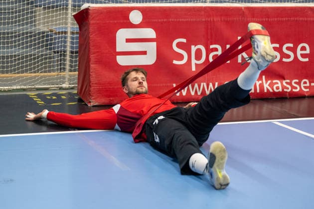 Jan Hrdlicka (SG BBM Bietigheim, 96) beim Aufwaermen. TuSEM Essen vs. SG BBM Bietigheim, Handball, 2. HBL, 25. Spieltag, Saison 2025 2026, 29.03.2026 TuSEM Essen vs. SG BBM Bietigheim, Handball, 2. HBL, 25. Spieltag, Saison 2025 2026, 29.03.2026 Essen Copyright: xEibner-Pressefoto ThomasxHaeslerx EP_THR