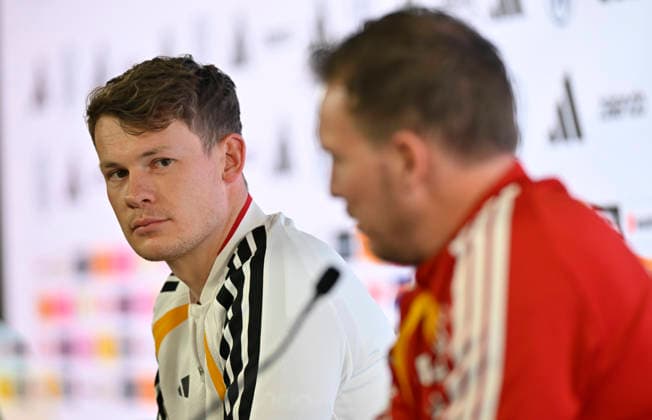Torwart Alexander Nuebel GER (12) Portrait neben Bundestrainer Trainer Coach Julian Nagelsmann GER Pressekonferenz iam 29.03.2026 m Vorfeld des DFB Laenderspiel Deutschland GER vs Ghana GHA Freundschatsspiel Testspiel am 30.03.2026 DFL REGULATIONS PROHIBIT ANY USE OF PHOTOGRAPHS AS IMAGE SEQUENCES AND OR QUASI-VIDEO DFB Laenderspiel Deutschland GER vs Ghana GHA