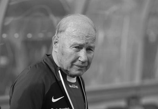 ! ACHTUNG BILD WURDE BEARBEITET ! Hier im Bild Karsten Wettberg, ehemaliger Trainer u.a. beim TSV 1860 München, der am Sonntagnachmittag verstorben ist, Todefall, Tot, Bild daher in schwarz weiss, (2022)