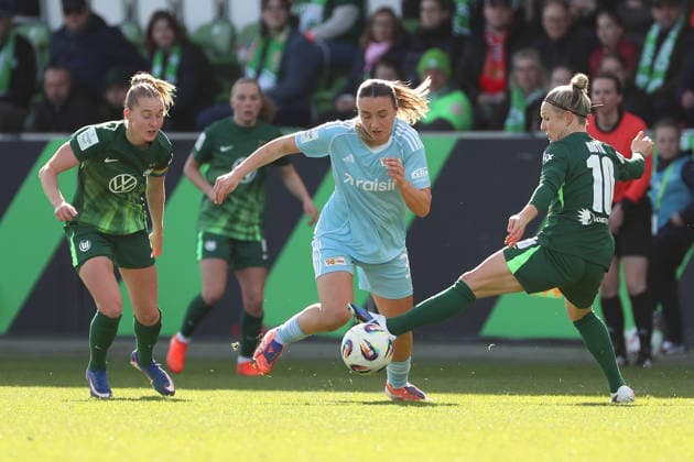 VfL vs. Berlin, BL Frauen Wolfsburg, 29.03.2026, Fußball, Frauen, Google Pixel Bundesliga, Saison 2025 2026, VfL Wolfsburg vs FC Union Berlin, Tanja Pawollek (Union Berlin), Svenja Huth (VfL Wolfsburg) AOK Stadion Niedersachsen Deutschland