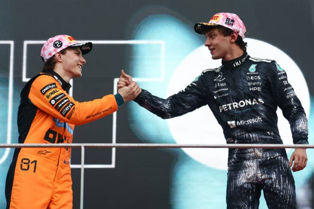 F1 Japanese Grand Prix 2026 Oscar Piastri of McLaren and Andrea Kimi Antonelli of Mercedes on the podium after the Formula 1 Japanese Grand Prix at Suzuka Circuit in Suzuka, Japan on March 29, 2026. Suzuka Japan  Copyright: xJakubxPorzyckix originalFilename:porzycki-f1japane260329_npQid.jpg