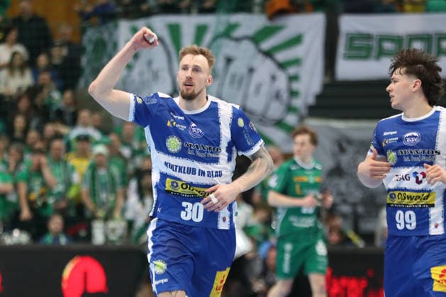 Handball DAIKIN HBL, SC DHfK Leipzig - ThSV Eisenach; 29.03.2026 Dominik Solak (30, ThSV Eisenach) mit Jubel-Pose. Handball, DAIKIN HBL, 1. Bundesliga, Saison 2025 2026, 26. Spieltag: SC DHfK Leipzig vs. ThSV Eisenach am 29.03.2026 in der Quarterback Immobilien Arena Leipzig. Copyright: xBEAUTIFULxSPORTS JanxKaeferx