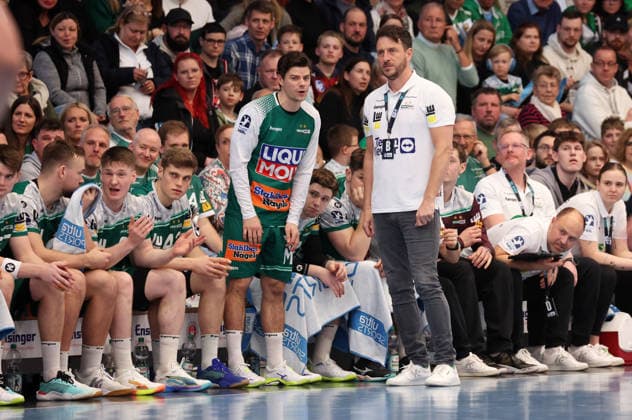 29.03.2026, Deutschland, Göppingen, Handball DAIKIN HBL, FRISCH AUF! Göppingen vs. HC Erlangen, FAG Trainer Ben Matschke