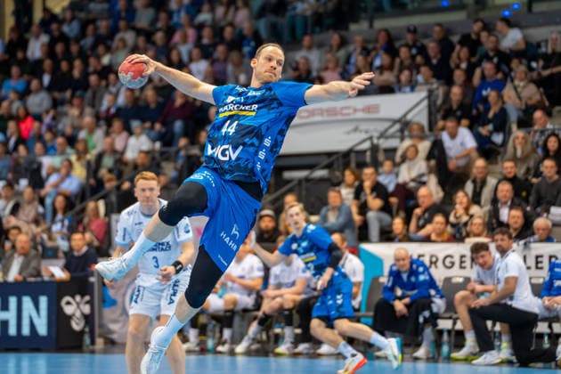 Handball I Herren I Saison 2025-2026 I Bundesliga I 26. Spieltag I TVB Stuttgart - TBV Lemgo Lippe I 29.03.2026 Lenny Rubin (44, TVB Stuttgart) im Wurf Stuttgart Porsche Arena Baden-Württemberg Deutschland Copyright: xLobeca MaxxPetershansx