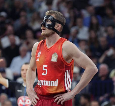 Niels Giffey (FC Bayern Muenchen) enttaeuscht Basketball, Herren, Saison 2025 2026, easyCredit Basketball-Bundesliga, Basketball, Veolia Hamburg Towers gegen FC Bayern Muenchen, 96-81