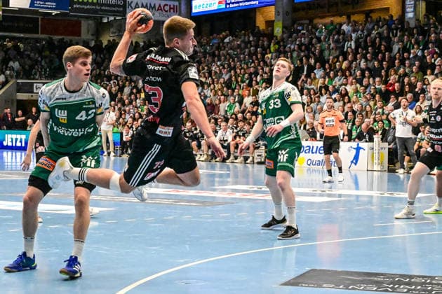 DAIKIN HBL Bundesliga: Frisch Auf! Göppingen - HC Erlangen; Göppingen, 29.03.2026 Viggo Kristjansson (HC Erlangen, 73) beim Sprungwurf, Göppingen, 29.03.2026, 26. Spieltag der DAIKIN Handball-Bundesliga, Frisch Auf! Göppingen - HC Erlangen EWS-Arena, Göppingen. Copyright: xBEAUTIFULxSPORTS Märklx