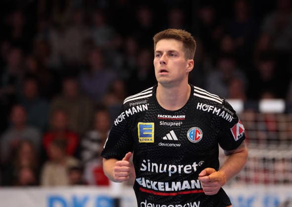 29.03.2026, Deutschland, Göppingen, Handball DAIKIN HBL, FRISCH AUF! Göppingen vs. HC Erlangen, Viggo Kristjansson (HC)