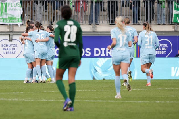29.03.2026, xgrfx, Fussball Google Pixel Frauen-Bundesliga, VfL Wolfsburg - 1.FC Union Berlin v.l. Eigentor, Camilla Küver (VfL Wolfsburg) zum 1:2 für Union Berlin. (DFL DFB REGULATIONS PROHIBIT ANY USE OF PHOTOGRAPHS as IMAGE SEQUENCES and or QUASI-VIDEO) Wolfsburg