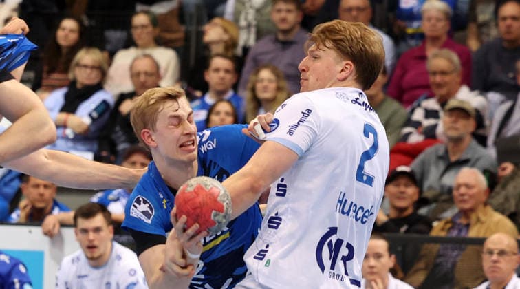 29.03.2026, Deutschland, Stuttgart, Handball Bundesliga, TVB Stuttgart vs. Lemgo Lippe, v.l. Torben Matzken (TVB), Lukas Hutecek (Lemgo)