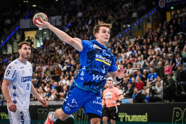 Max Haefner (TVB Stuttgart, 03), dahinter: Hendrik Wagner (TBV Lemgo Lippe, 28) GER, TVB Stuttgart - TBV Lemgo Lippe, DAIKIN HBL, Handball, Bundesliga, 26. Spieltag, Spielzeit 2025 2026, 29.03.2026 GER, TVB Stuttgart - TBV Lemgo Lippe, DAIKIN HBL, Handball, Bundesliga, 26. Spieltag, Spielzeit 2025 2026, 29.03.2026 Stuttgart Copyright: xSandyxDinkelackerx EP_SDR