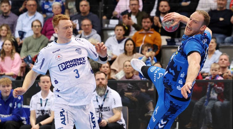 29.03.2026, Deutschland, Stuttgart, Handball Bundesliga, TVB Stuttgart vs. Lemgo Lippe, v.l. Nicolai Theilinger (Lemgo), Lenny Rubin (TVB)