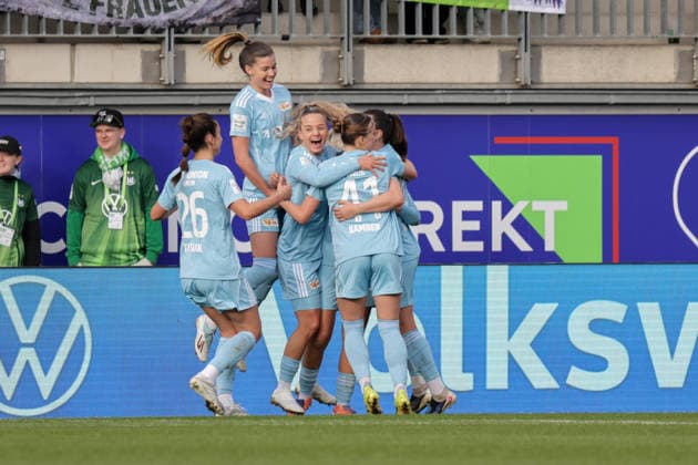 29.03.2026, xgrfx, Fussball Google Pixel Frauen-Bundesliga, VfL Wolfsburg - 1.FC Union Berlin v.l. Tor, Tanja Pawollek zum 1:3 für Union Berlin. (DFL DFB REGULATIONS PROHIBIT ANY USE OF PHOTOGRAPHS as IMAGE SEQUENCES and or QUASI-VIDEO) Wolfsburg