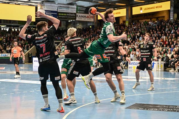 DAIKIN HBL Bundesliga: Frisch Auf! Göppingen - HC Erlangen; Göppingen, 29.03.2026 Erik Persson (FRISCH AUF! Göppingen, 22) beim Sprungwurf. Göppingen, 29.03.2026, 26. Spieltag der DAIKIN Handball-Bundesliga, Frisch Auf! Göppingen - HC Erlangen EWS-Arena, Göppingen. Copyright: xBEAUTIFULxSPORTS Märklx