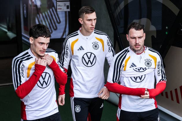 Fussball, UEFA Länderspiel Abschlusstraining Deutschland vor dem Freundschaftsspiel gegen Ghana 29.03.2026, MHP Arena Stuttgart Florian Wirtz (Deutschland, 17) Nico Schlotterbeck (Deutschland, 15) David Raum (Deutschland, 22) Stuttgart MHP Arena Baden-Württemberg Deutschland