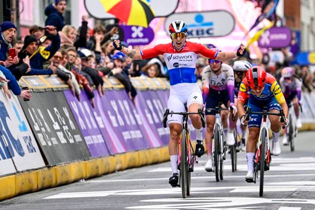 In Flanders Fields in Wevelgem Women 2026 Cycling Race WEVELGEM, BELGIUM - MARCH 29 : Wiebes Lorena (NED) of Team SD Worx - Protime celebrating her victory, Moors Fleur (BEL) of Lidl - Trek during the 13rd edition of In Flanders Fields in Wevelgem Women an UCI Women s World Tour 1.WWT one day cycling road race for Women Elite of 134 km with start in Wevelgem and finish in Wevelgem on March 29, 2026 in Wevelgem, Belgium, 29 03 2026 ( Motordriver Serge Seynaeve - Wevelgem Belgium  Copyright: xJanxDexMeuleneirx