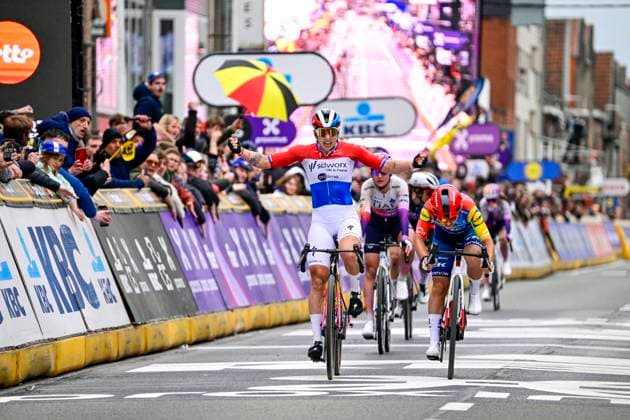 In Flanders Fields in Wevelgem Women 2026 Cycling Race WEVELGEM, BELGIUM - MARCH 29 : Wiebes Lorena (NED) of Team SD Worx - Protime celebrating her victory, Moors Fleur (BEL) of Lidl - Trek during the 13rd edition of In Flanders Fields in Wevelgem Women an UCI Women s World Tour 1.WWT one day cycling road race for Women Elite of 134 km with start in Wevelgem and finish in Wevelgem on March 29, 2026 in Wevelgem, Belgium, 29 03 2026 ( Motordriver Serge Seynaeve - Wevelgem Belgium  Copyright: xJanxDexMeuleneirx