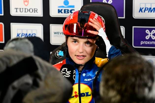 In Flanders Fields in Wevelgem Women 2026 Cycling Race WEVELGEM, BELGIUM - MARCH 29 : Moors Fleur (BEL) of Lidl - Trek during an interview after the race during the 13rd edition of In Flanders Fields in Wevelgem Women an UCI Women s World Tour 1.WWT one day cycling road race for Women Elite of 134 km with start in Wevelgem and finish in Wevelgem on March 29, 2026 in Wevelgem, Belgium, 29 03 2026 ( Motordriver Serge Seynaeve - Wevelgem Belgium  Copyright: xJanxDexMeuleneirx