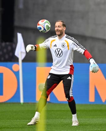 Torwart Oliver Baumann GER (01) Aktion Aufwaermen Training iam 29.03.2026 m Vorfeld des DFB Laenderspiel Deutschland GER vs Ghana GHA Freundschatsspiel Testspiel am 30.03.2026 DFL REGULATIONS PROHIBIT ANY USE OF PHOTOGRAPHS AS IMAGE SEQUENCES AND OR QUASI-VIDEO DFB Laenderspiel Deutschland GER vs Ghana GHA