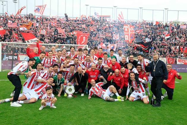 L.R. Vicenza s players celebrate their victory at the end of the match during the match of 34th day of the Serie B Championship between L.R. Vicenza vs Union Brescia at the Romeo Menti Stadium on 29 March 2026 in Vicenza, VI.  Copyright: xEmanuelexPennacchio IPAxSportx xipa-agency.netx xx IPA_73607947 IPA_Agency_IPA73607947