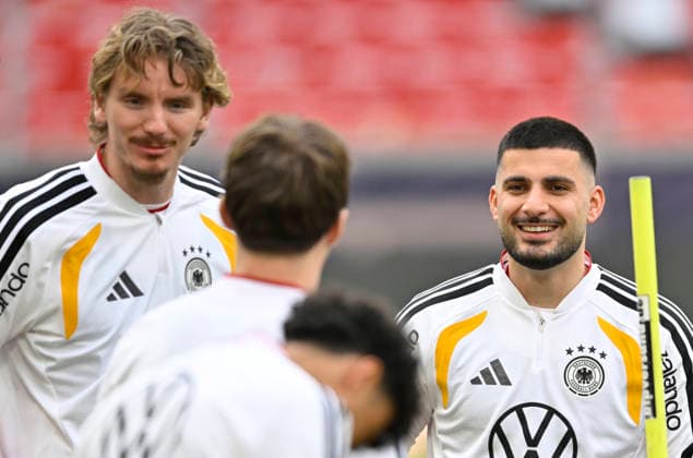 Nick Woltemade GER (11) Deniz Undav GER (13) Angelo Stiller GER (16) Portrait Aufwaermen Training iam 29.03.2026 m Vorfeld des DFB Laenderspiel Deutschland GER vs Ghana GHA Freundschatsspiel Testspiel am 30.03.2026 DFL REGULATIONS PROHIBIT ANY USE OF PHOTOGRAPHS AS IMAGE SEQUENCES AND OR QUASI-VIDEO DFB Laenderspiel Deutschland GER vs Ghana GHA