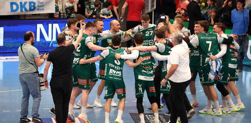 29.03.2026, Deutschland, Göppingen, Handball DAIKIN HBL, FRISCH AUF! Göppingen vs. HC Erlangen, Jubel, Schlußjubel (FAG)