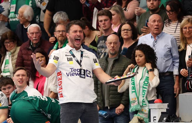 29.03.2026, Deutschland, Göppingen, Handball DAIKIN HBL, FRISCH AUF! Göppingen vs. HC Erlangen, FAG Trainer Ben Matschke