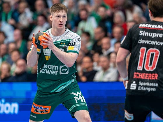 Oskar Neudeck (Frisch Auf Goeppingen, 02) am Ball, Frisch Auf Goeppingen vs. HC Erlangen, Handball, 1. Bundesliga, Herren, Spielzeit 2025 2026, 29.03.2026, Frisch Auf Goeppingen vs. HC Erlangen, Handball, 1. Bundesliga, Herren, Spielzeit 2025 2026, 29.03.2026 Goeppingen Copyright: xEibner-Pressefoto MichaelxSchmidx EP_MST
