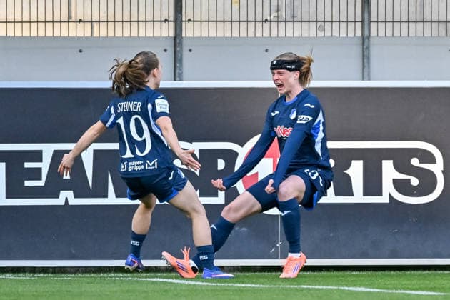 Jubel zum Tor zum 0:1 durch Wielle Douma (TSG Hoffenheim, 13) mit Marie Steiner (TSG Hoffenheim, 19) GER, SC Freiburg - TSG Hoffenheim, Frauen-Fussball, Google Pixel Frauen-Bundesliga, 22. Spieltag, Saison 2025 2026, 29.03.2026 DFB REGULATIONS PROHIBIT ANY USE OF PHOTOGRAPHS AS IMAGE SEQUENCES AND OR QUASI-VIDEO GER, SC Freiburg - TSG Hoffenheim, Frauen-Fussball, Google Pixel Frauen-Bundesliga, 22. Spieltag, Saison 2025 2026, 29.03.2026 Freiburg Copyright: xEibner-Pressefoto ThomasxHessx EP_THS