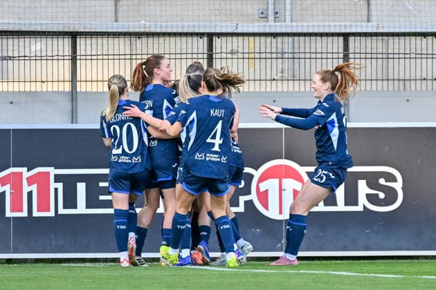 Jubel zum Tor zum 0:1 durch Wielle Douma (TSG Hoffenheim, 13) GER, SC Freiburg - TSG Hoffenheim, Frauen-Fussball, Google Pixel Frauen-Bundesliga, 22. Spieltag, Saison 2025 2026, 29.03.2026 DFB REGULATIONS PROHIBIT ANY USE OF PHOTOGRAPHS AS IMAGE SEQUENCES AND OR QUASI-VIDEO GER, SC Freiburg - TSG Hoffenheim, Frauen-Fussball, Google Pixel Frauen-Bundesliga, 22. Spieltag, Saison 2025 2026, 29.03.2026 Freiburg Copyright: xEibner-Pressefoto ThomasxHessx EP_THS