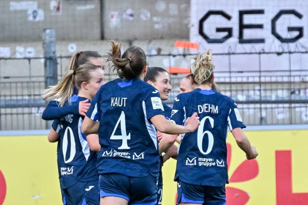 Jubel zum Tor zum 0:2 durch Janna Grimm (TSG Hoffenheim, 26) GER, SC Freiburg - TSG Hoffenheim, Frauen-Fussball, Google Pixel Frauen-Bundesliga, 22. Spieltag, Saison 2025 2026, 29.03.2026 DFB REGULATIONS PROHIBIT ANY USE OF PHOTOGRAPHS AS IMAGE SEQUENCES AND OR QUASI-VIDEO GER, SC Freiburg - TSG Hoffenheim, Frauen-Fussball, Google Pixel Frauen-Bundesliga, 22. Spieltag, Saison 2025 2026, 29.03.2026 Freiburg Copyright: xEibner-Pressefoto ThomasxHessx EP_THS