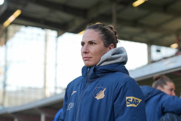 Eva-Maria Virsinger (TSG Hoffenheim, Cheftrainerin) , Deutschland, Fussball, GooglePixel Frauen-Bundesliga, 22.Spieltag, 2025 2026, SC Freiburg vs. TSG 1899 Hoffenheim, 29.03.2026, Dreisamstadion, Freiburg, Deutschland DFB REGULATIONS PROHIBIT ANY USE OF PHOTOGRAPHS AS IMAGE SEQUENCES AND OR QUASI-VIDEO. Freiburg Dreisamstadion Baden-Wuerttemberg Deutschland Copyright: xArnexAmbergx