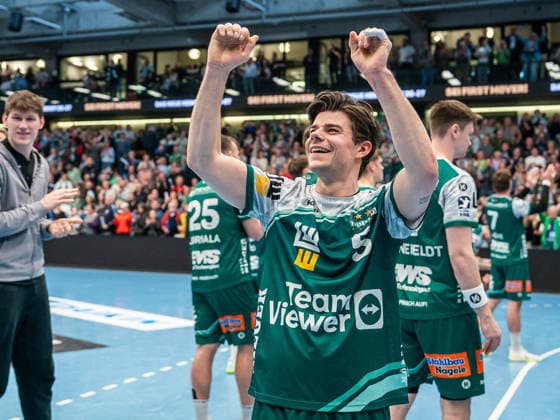 Rutger ten Velde (Frisch Auf Goeppingen, 05) freut sich nach dem Sieg, Frisch Auf Goeppingen vs. HC Erlangen, Handball, 1. Bundesliga, Herren, Spielzeit 2025 2026, 29.03.2026, Frisch Auf Goeppingen vs. HC Erlangen, Handball, 1. Bundesliga, Herren, Spielzeit 2025 2026, 29.03.2026 Goeppingen Copyright: xEibner-Pressefoto MichaelxSchmidx EP_MST