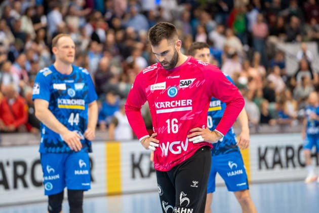 Handball I Herren I Saison 2025-2026 I Bundesliga I 26. Spieltag I TVB Stuttgart - TBV Lemgo Lippe I 29.03.2026 Miljan Vujovic (16, TVB Stuttgart) enttäuscht nach dem Unentschieden Stuttgart Porsche Arena Baden-Württemberg Deutschland Copyright: xLobeca MaxxPetershansx