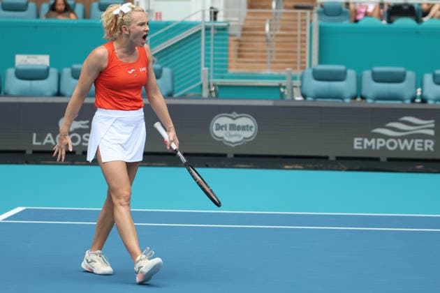 March 29, 2026, Miami Gardens, Florida, USA: KATERINA SINIAKOVA (CZE) reacts during her women s doubles finals match against SARA ERRANI (ITA) and JASMINE PAOLINI (ITA) at the Miami Open at Hard Rock Stadium in Miami Gardens, Florida. Miami Gardens USA - ZUMAv151 20260329_zsp_v151_002 Copyright: xLorenzoxVasquezx
