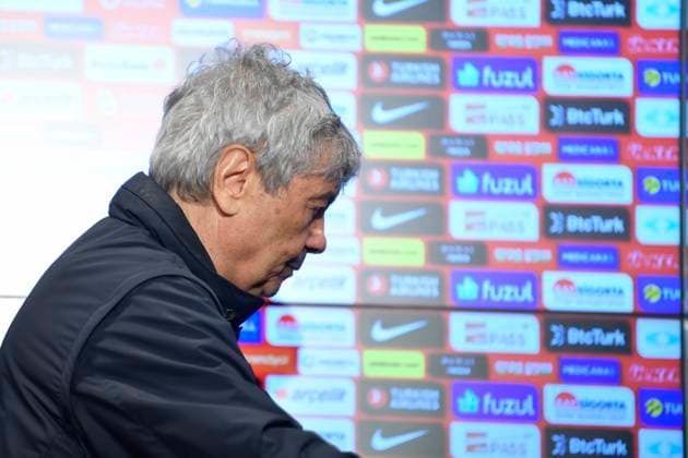 TURKEY - ROMANIA, World Cup Play-offs Mircea Lucescu reacts during the press conference, PK, Pressekonferenz after the World Cup Play-off Semifinal game between Romania and Turkey, in Istanbul, Turkey, March 26, 2026. Alex Nicodim Imago Images Copyright: xAlexxNicodimx