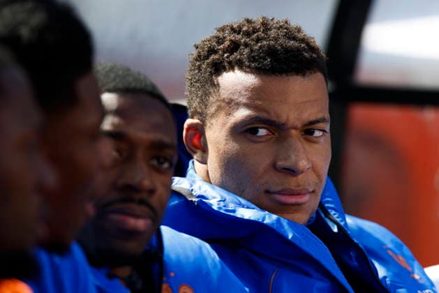Soccer International Friendly, Länderspiel, Nationalmannschaft - Colombia vs France France™s Kylian Mbappe looks on ahead of the friendly soccer match between Colombia and France in Landover, Maryland, USA, 29 March 2026. LANDOVER MARYLAND UNITED STATES  Copyright: xWILLxOLIVERx