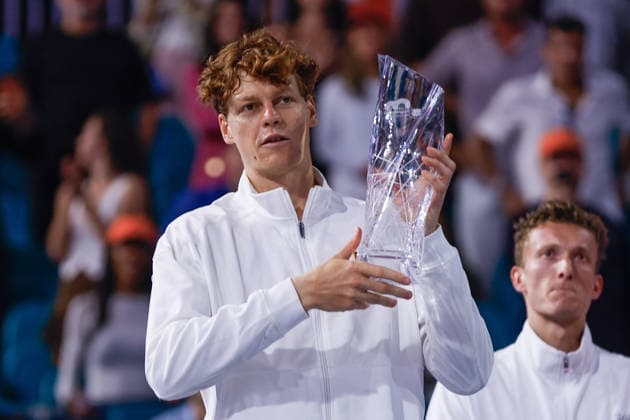 MIAMI GARDENS, FL - MARCH 29: Jannik Sinner poses with the Butch Buchholz men™s singles Championship trophy at the Miami Open on March 29, 2026, at Hard Rock Stadium in Miami Gardens, Florida,(Photo by Chris Arjoon Icon Sportswire) TENNIS: MAR 29 Miami Open EDITORIAL USE ONLY Icon2603290010077