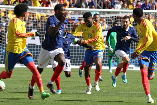 RECORD DATE NOT STATED France vs Colombia International Friendly, Länderspiel, Nationalmannschaft (SPO) France vs Colombia International Friendly. March 29, 2026, Landover, Maryland, USA:Players dispute possession of ball during soccer game between France and Colombia at Northwest Stadium, Landover ahead of 2026 FIFA World Cup, WM, Weltmeisterschaft, Fussball . Credit: Niyi Fote Thenews2 (Foto: Niyi Fote Thenews2 imago images) SPO  Copyright: xNiyixFotex