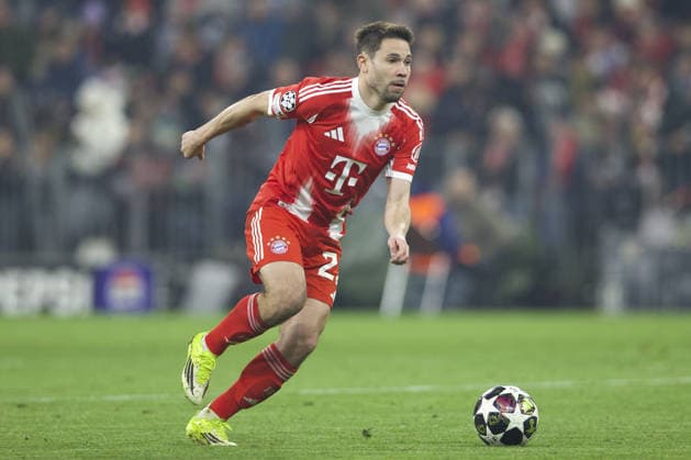 RAPHAEL GUERREIRO, Bayern Monaco, Champions League, 2025-26, Bayern Munchen vs Atalanta 4-1, 18-03-2026, Azione, Action, Single shot CHAMPIONS LEAGUE 2025-26 BAYERN MONACO-ATALANTA 4-1