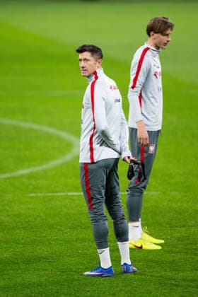 260330 Robert Lewandowski of the Polish national football team at a training session on March 30, 2026 in Stockholm. Photo: Jesper Zerman BILDBYRAN kod JZ JZ0696 fotboll football soccer fotball vm-kval kval FIFA World Cup, WM, Weltmeisterschaft, Fussball qualifier qualifier träning practice training polen poland bbeng Copyright: JESPERxZERMAN BB260330JZ074
