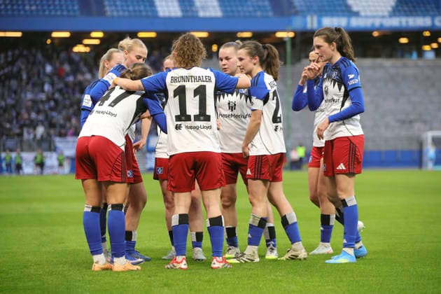 Foto : Jubelnde HSV damen nach dem 1-1 Ausgleich von Camilla Linberg (HSV) Fussball Pixel Bundesliga der Frauen am Mo. 30.03.2026 Hamburger SV - Bayer 04 Leverkusen