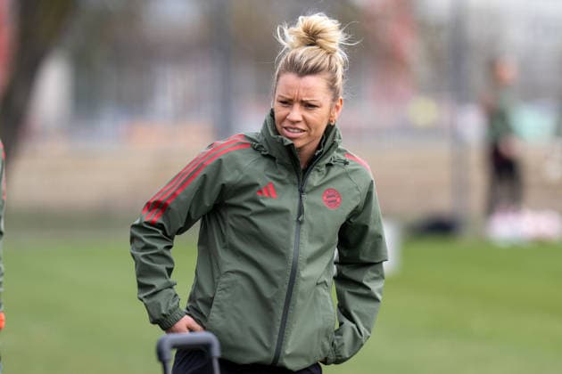 Linda Dallmann 10 (FC Bayern Muenchen), FC Bayern Frauen Abschlusstraining vor dem UEFA Champions League-Spiel, Viertelfinale Rueckspiel gegen Manchester United, ManU Saison 2025 2026. 31.03.2026 DFB regulations prohibit any use of photographs as image sequences and or quasi-video Muenchen Bayern Deutschland