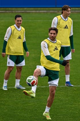 Italian player Manuel Locatelli during Italy training session, FIFA World Cup, WM, Weltmeisterschaft, Fussball match in Florence, Italy, March 30 2026  Copyright: xLisaxGuglielmi IPAxSportx xipa-agency.netx xx IPA_73668195 IPA_Agency_IPA73668195