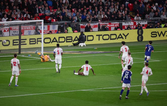 International Friendly, Länderspiel, Nationalmannschaft England v Japan Wembley Stadium 31.03.2026 24.03.2025 Kaoru Mitoma of Japan scores 0-1 International Friendly England v Japan Wembley Stadium 31.03.2026 Photograph By Marc Aspland The Times  Copyright: xMarcxAsplandx NINTCHDBPICT001070699561