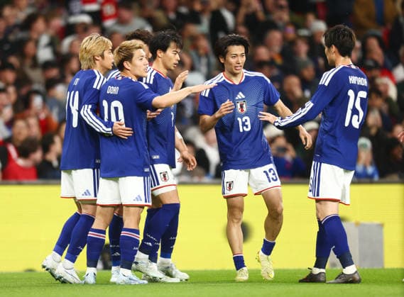 England v Japan, Fifa International Friendly, Länderspiel, Nationalmannschaft Wembley Stasdium , Wembley Stadium, London, UK - 31 03 2026 Kaoru Mitoma of Japan celebrates scoring their first goal during the International Friendly against England at Wembley Stadium London Wembley Stadium London GBR, UK NEWSPAPERS OUT Copyright: xMarkxGreenwoodx