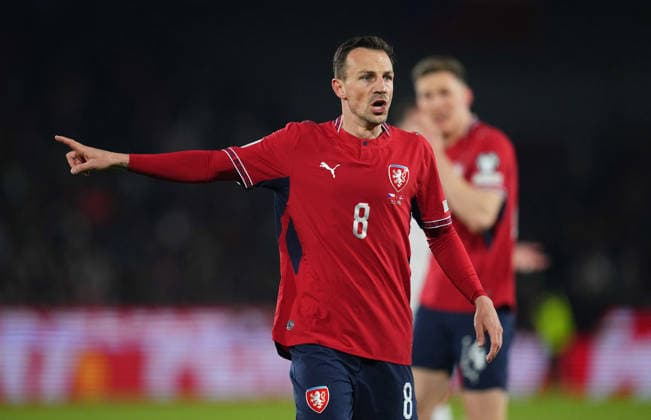 Vladimir Darida (Czechia) gestures during Czechia and Denmark, Final FIFA World Cup, WM, Weltmeisterschaft, Fussball Qualification, at epet ARENA Stadium, Prague, Czechia on March 31, 2026. Thor Wegner DeFodi Images. (Photo by DeFodi Images) - *** Vladimir Darida Czechia gestures during Czechia and Denmark, Final FIFA World Cup Qualification, at epet ARENA Stadium, Prague, Czechia on March 31, 2026 Thor Wegner DeFodi Images Photo by DeFodi Images