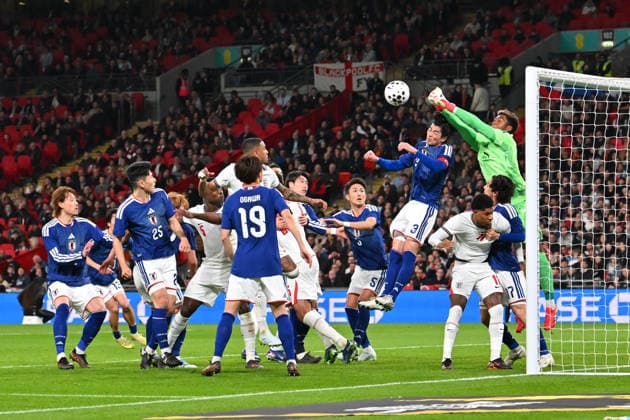 England v Japan, Friendly Zion Suzuki of Japan punches the ball clear during the Friendly match between England and Japan at Wembley Stadium, London, UK on 31 March 2026. London Wembley Stadium Greater London UK Editorial use only , Copyright: xGrahamxHuntx PSI-23978-0108