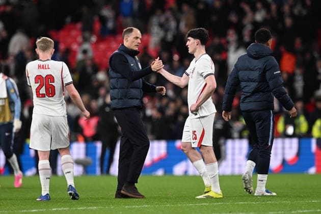 England v Japan, Friendly England head coach Thomas Tuchel shakes hands with Tino Livramento of England at full time during the Friendly match between England and Japan at Wembley Stadium, London, UK on 31 March 2026. London Wembley Stadium Greater London UK Editorial use only , Copyright: xGrahamxHuntx PSI-23978-0121