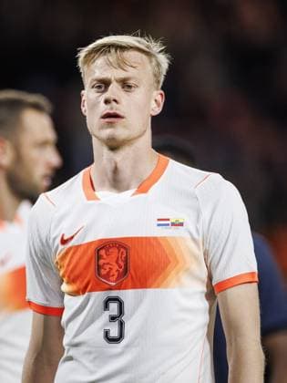 EINDHOVEN - Jan Paul van Hecke of the Netherlands during the friendly international match, Länderspiel, Nationalmannschaft between the Netherlands and Ecuador at the Philips Stadium on March 31, 2026, in Eindhoven, the Netherlands. ROBIN VAN LONKHUIJSEN ANP International Friendly, Länderspiel, Nationalmannschaft 2025-2026 xVIxANPxSportx xxANPxIVx 554826130 originalFilename: 554826130.jpg